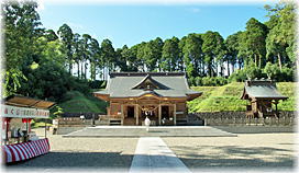画像:都農神社拝殿