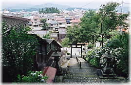 画像:神明神社から見た高山市街